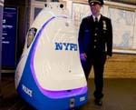뉴욕 한복판에 ‘로봇 경찰’ 나타났다 기사 이미지